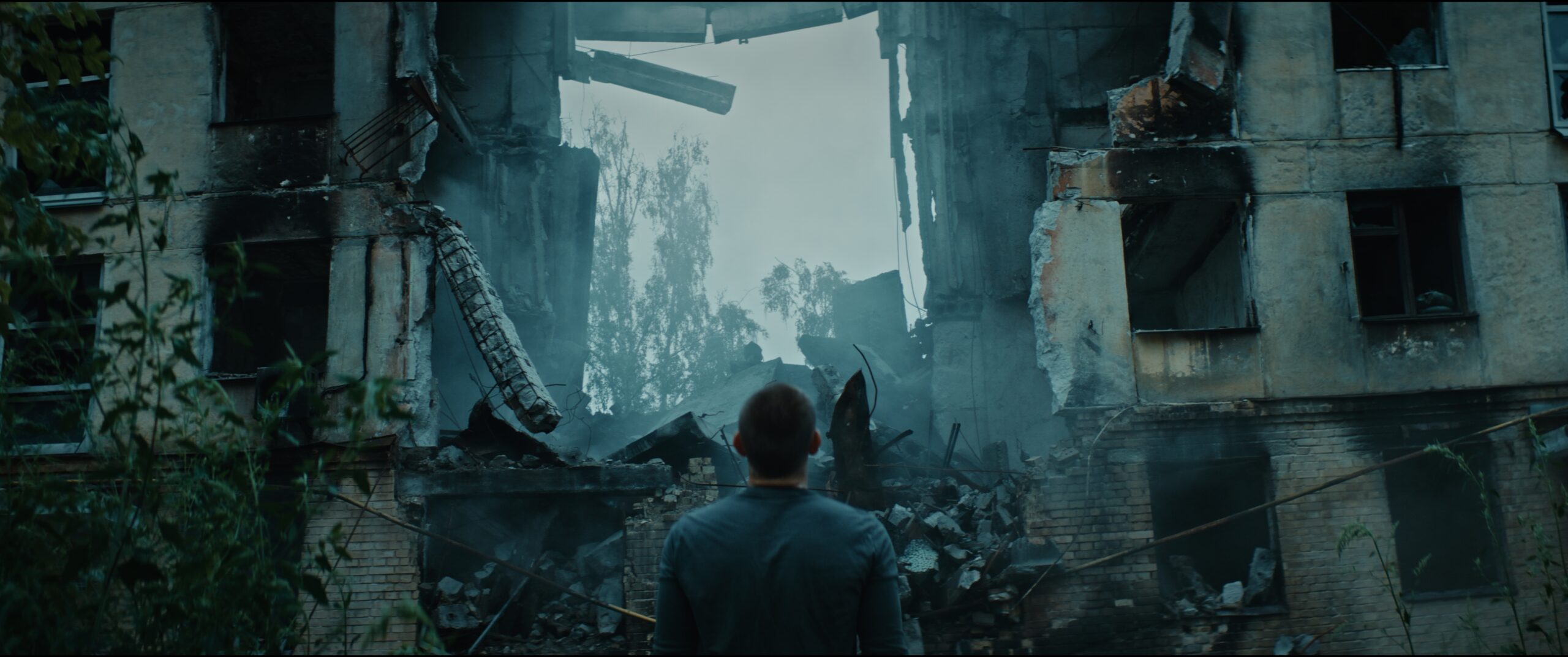 https://www.cinekvytok.com/wp-content/uploads/2022/10/red_1.19.2-scaled.jpg
